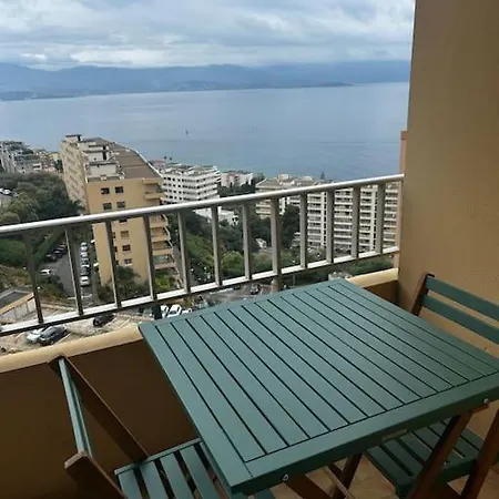 Climatise Belle Vue Apartment *